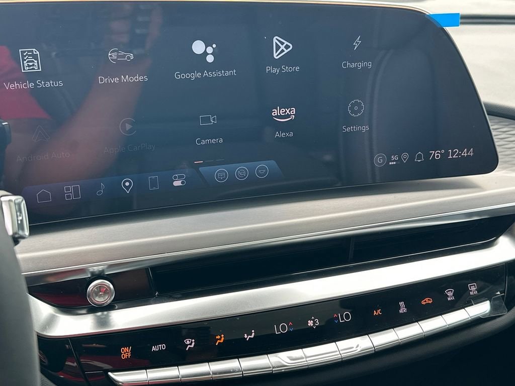 2025 Cadillac LYRIQ Sport 1 - Photo 27