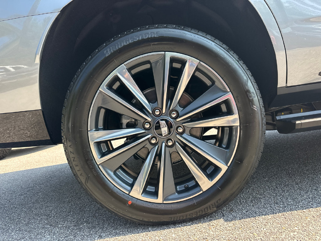2026 Cadillac Escalade Sport - Photo 17
