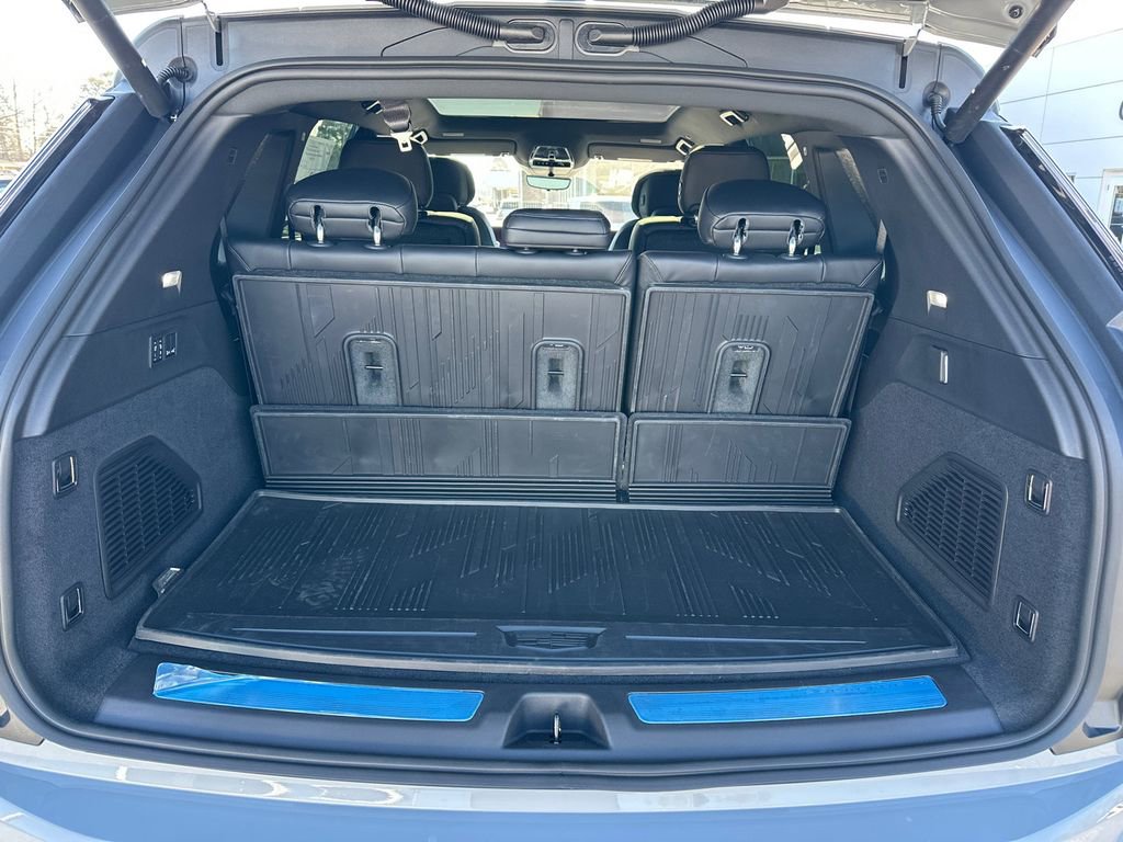2026 Cadillac Escalade IQ Sport - Photo 18