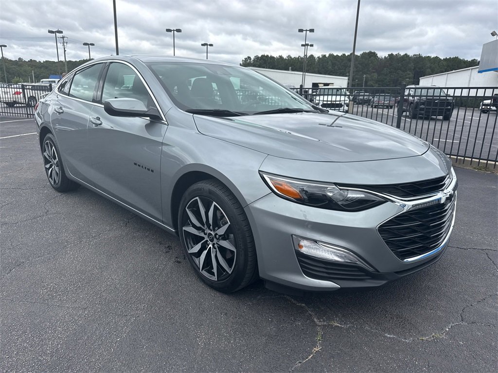 2024 Chevrolet Malibu RS photo 4