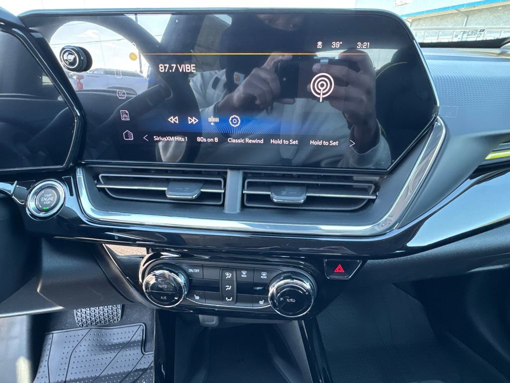 2026 Chevrolet Trax Activ - Photo 29