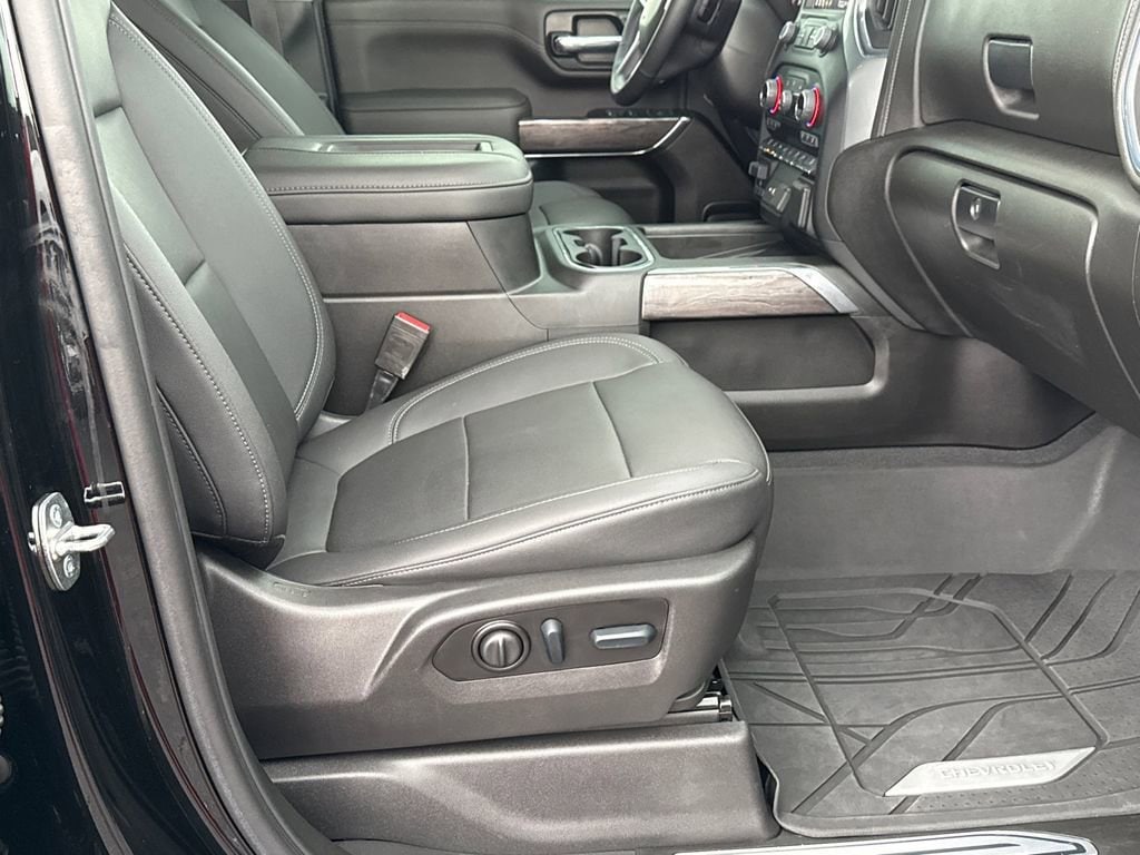 2022 Chevrolet Silverado 2500HD LTZ - Photo 14