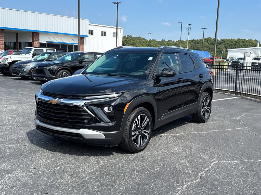 Used 2024 Chevrolet Trailblazer LT SUV
