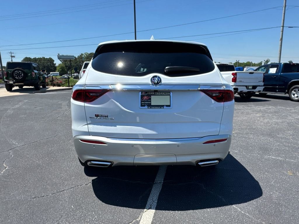 2024 Buick Enclave Essence - Photo 7