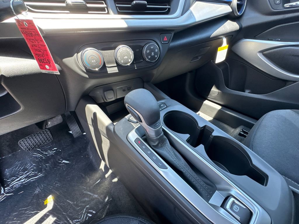 2026 Chevrolet Trax LS - Photo 30