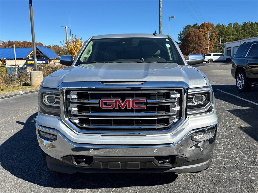 2017 Gmc Sierra 1500 SLT photo 2