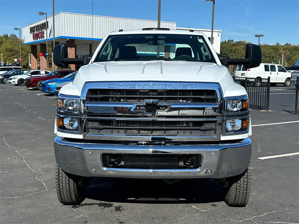 2024 Chevrolet Silverado 3500HD Work Truck photo 3