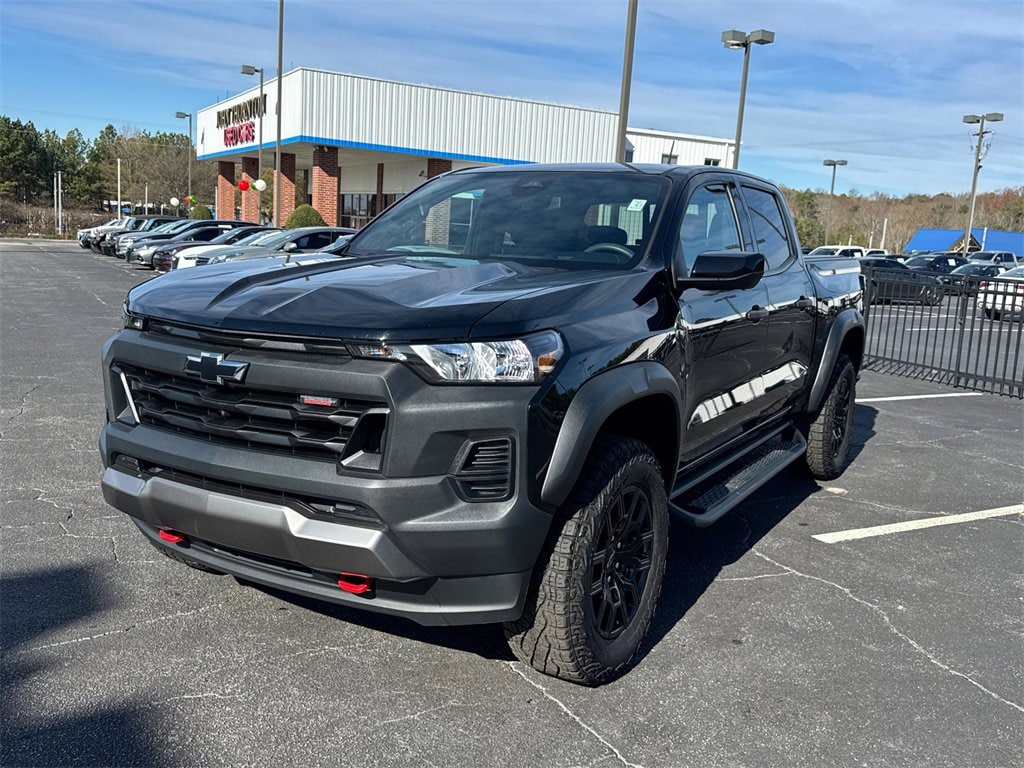 Used 2024 Chevrolet Colorado Trail Boss Truck