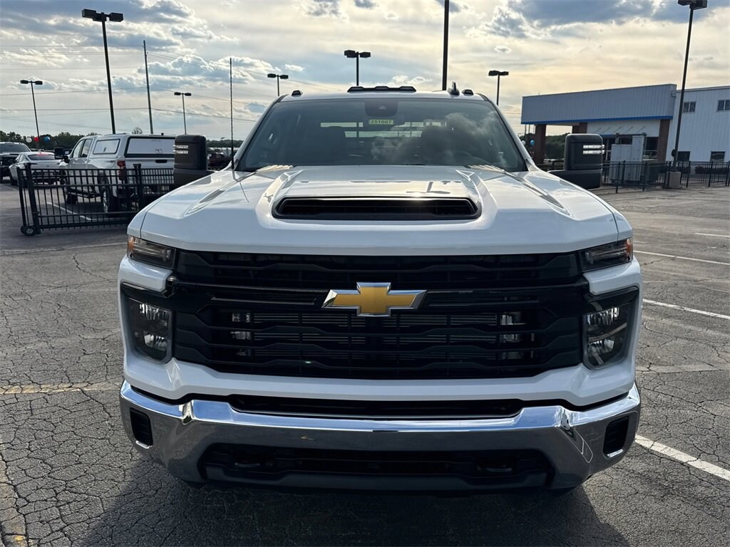New 2025 Chevrolet Silverado 3500 HD Chassis Cab Work Truck Truck