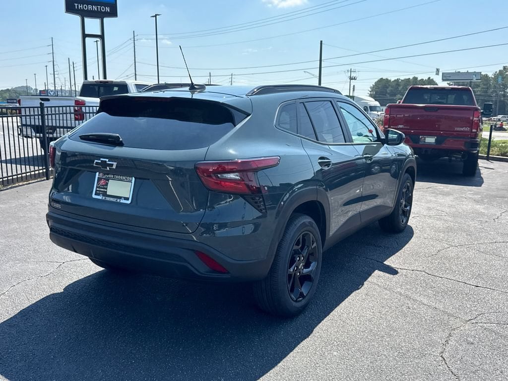 2026 Chevrolet Trax LT - Photo 6