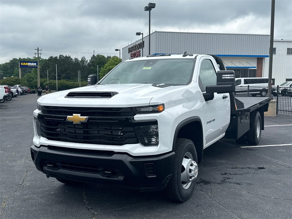 New 2025 Chevrolet Silverado 3500 HD Chassis Cab Work Truck Truck