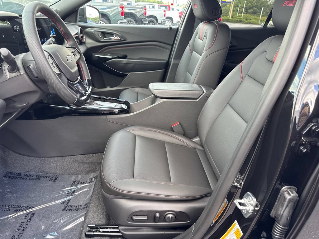 2026 Chevrolet Trax RS - Photo 10