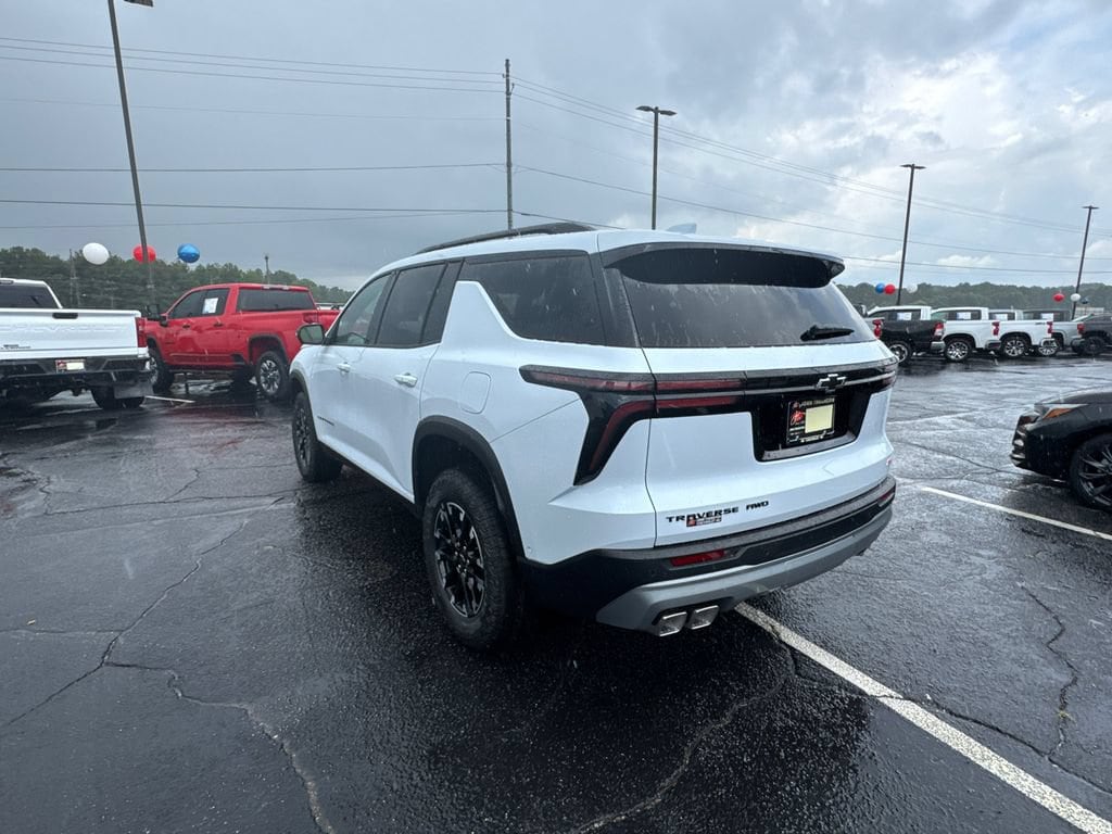 2026 Chevrolet Traverse Z71 - Photo 8