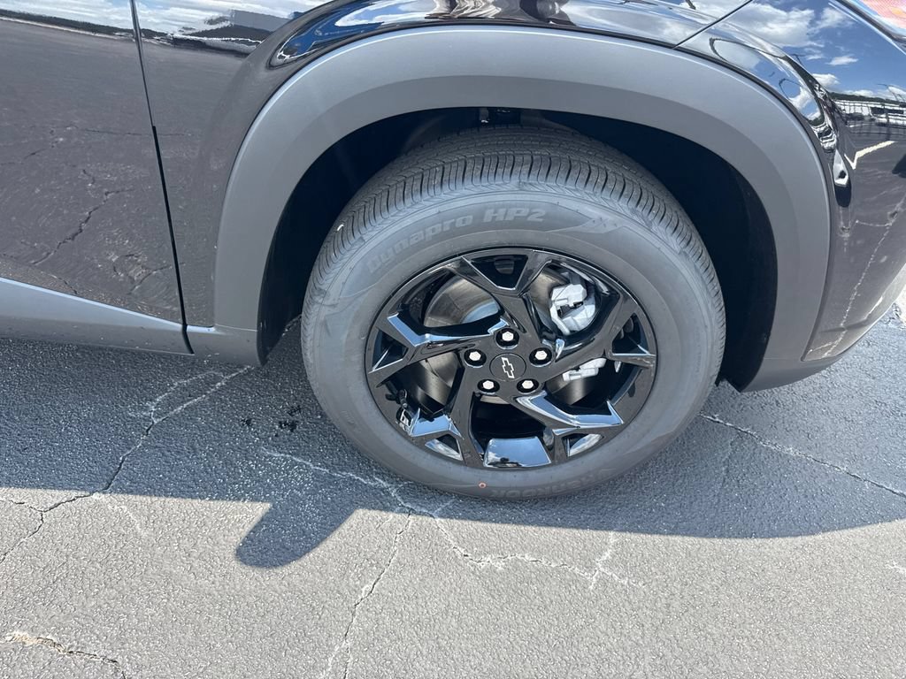 2026 Chevrolet Trax LT - Photo 13