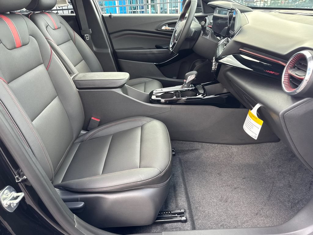 2026 Chevrolet Trax RS - Photo 14