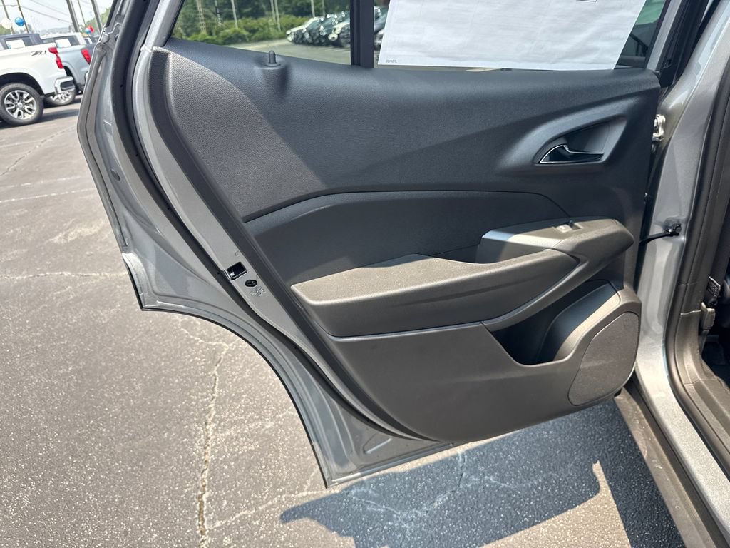 2026 Chevrolet Trax RS - Photo 22