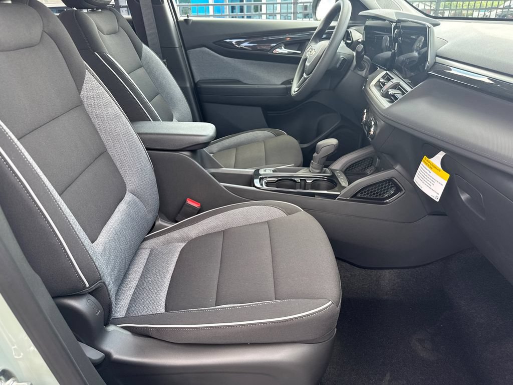 2026 Chevrolet Trailblazer LS - Photo 14