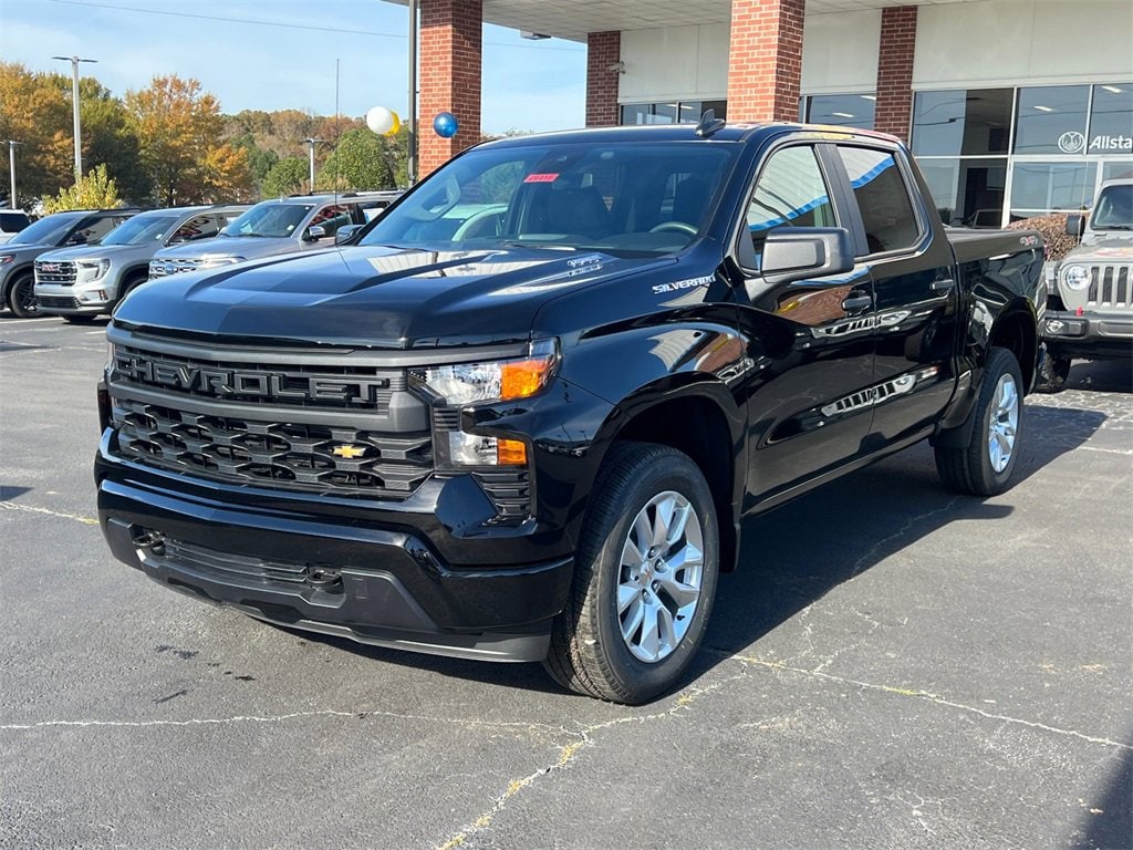 New 2026 Chevrolet Silverado 1500 Custom Truck