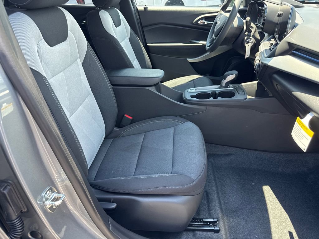 2026 Chevrolet Trax LS - Photo 14
