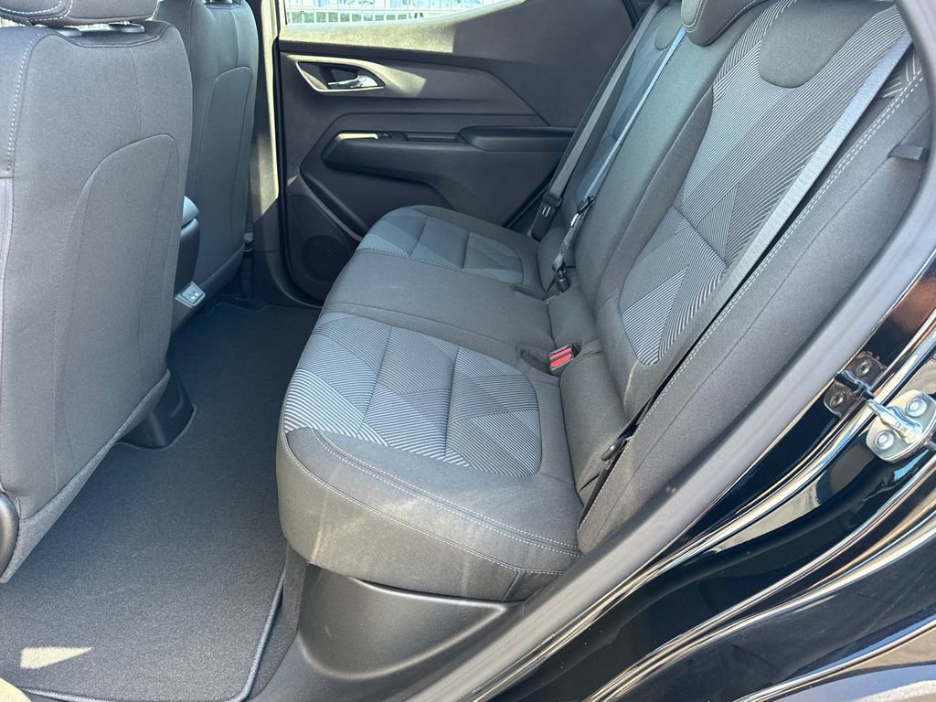 2027 Chevrolet Bolt LT - Photo 21