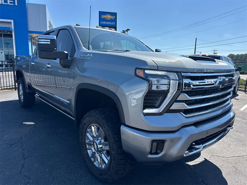 2025 Chevrolet Silverado 2500HD High Country photo 4