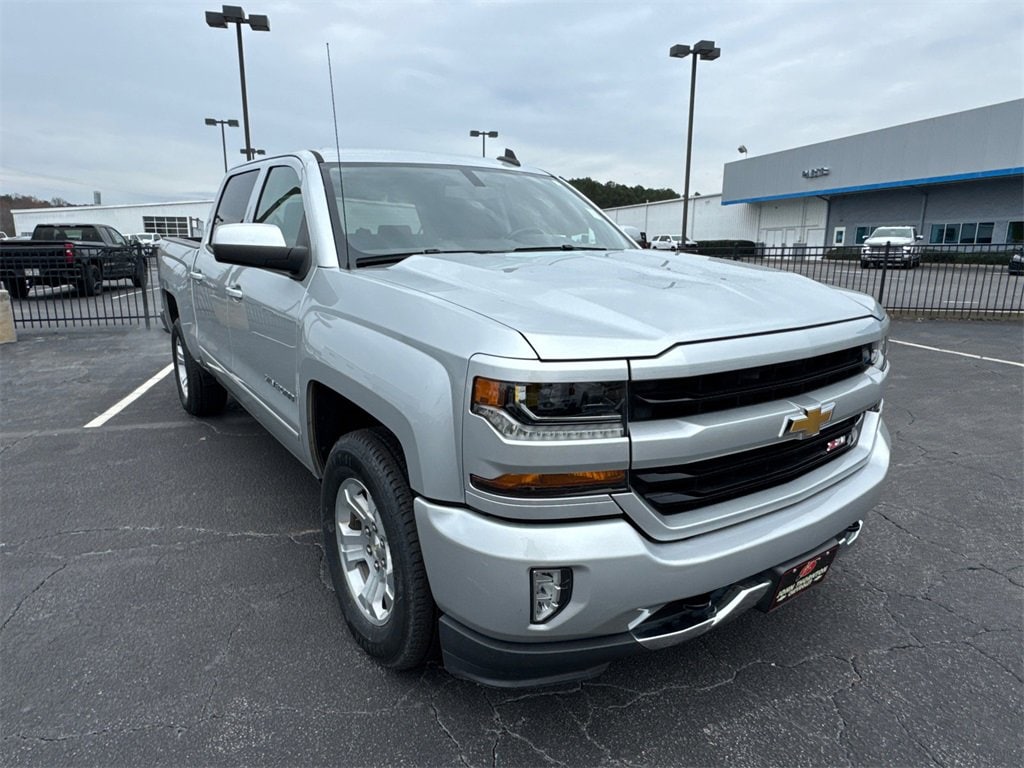 Used 2017 Chevrolet Silverado 1500 LT Truck