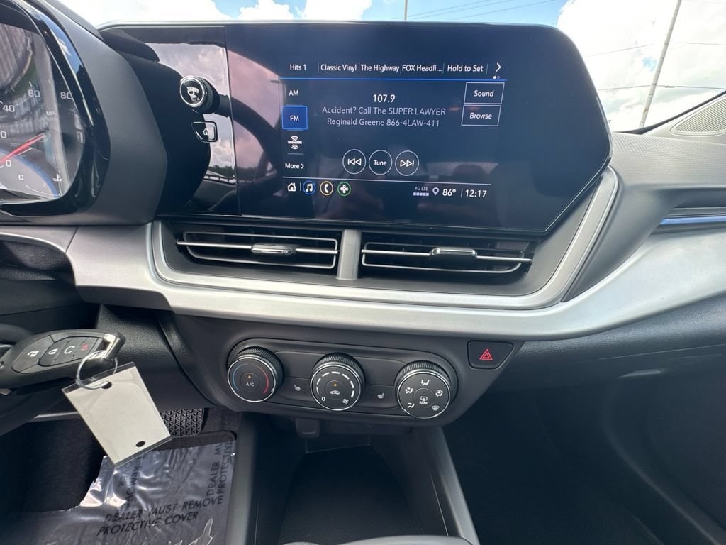 2026 Chevrolet Trax LS - Photo 28