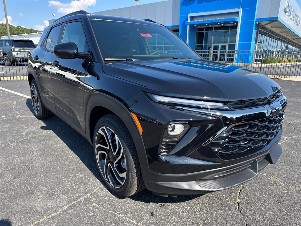 2026 Chevrolet Trailblazer RS photo 3