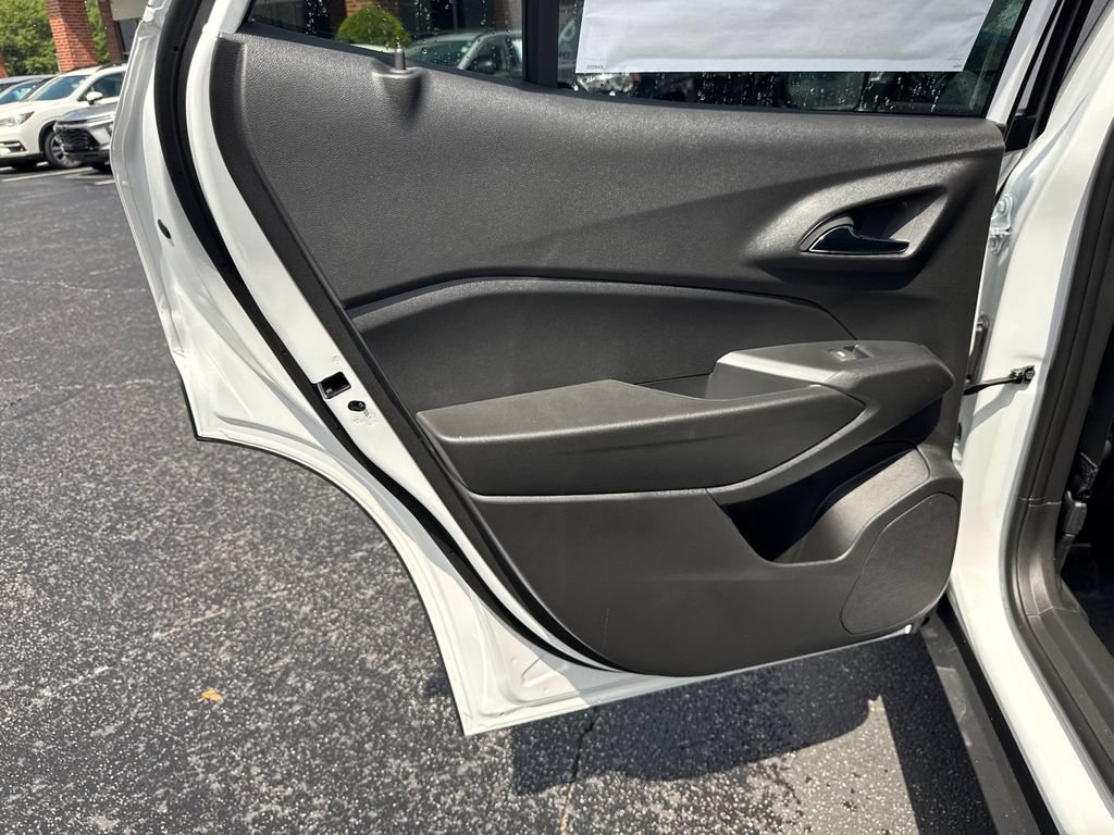 2026 Chevrolet Trax LT - Photo 22