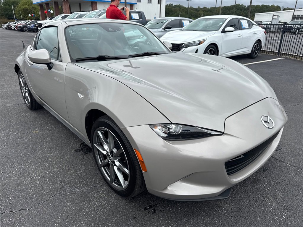 2022 Mazda MX-5 Miata Miata RF Grand Touring photo 4