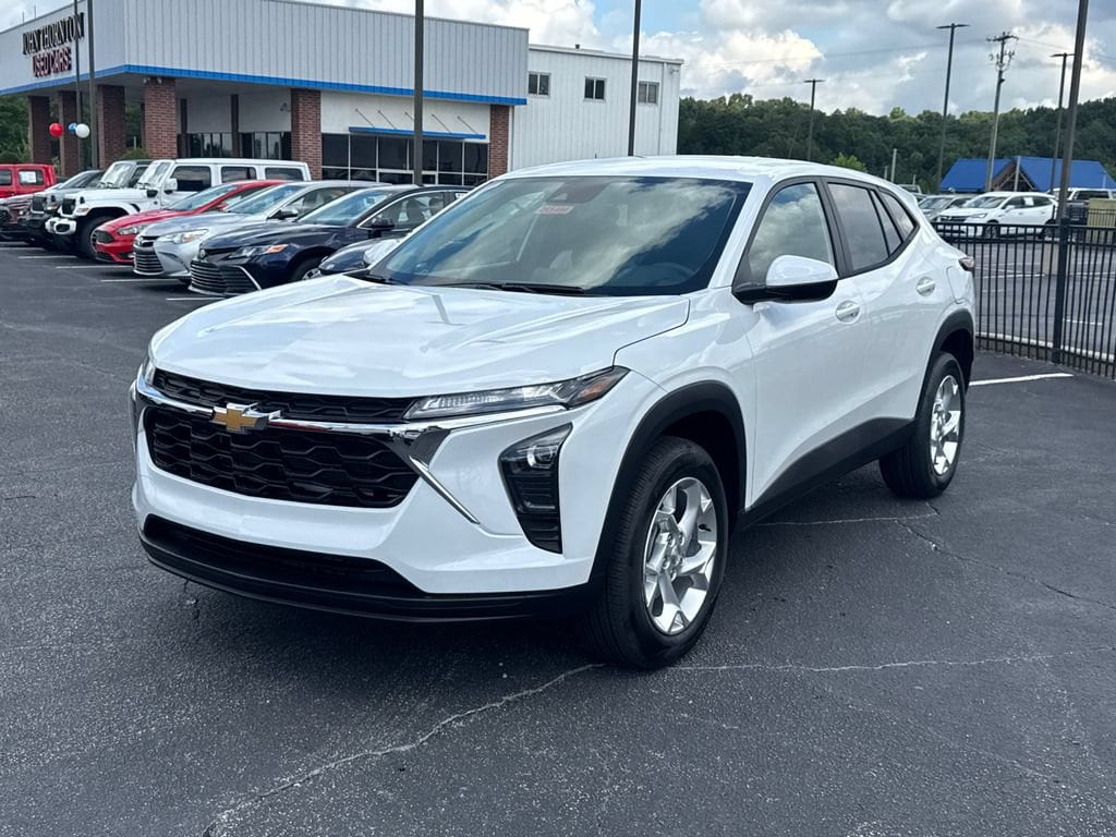 2026 Chevrolet Trax LS - Photo 2