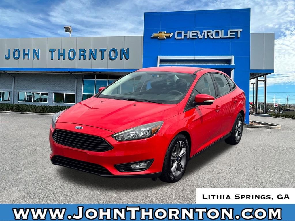 2017 Ford Focus Sedan SE's photo