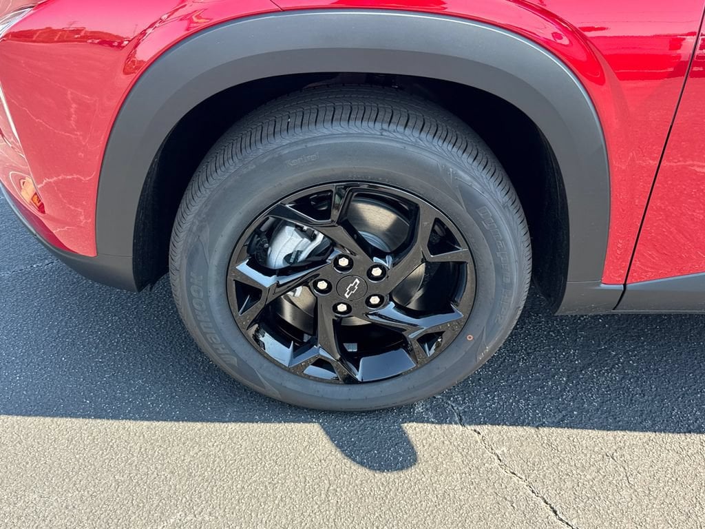 2026 Chevrolet Trax LT - Photo 12