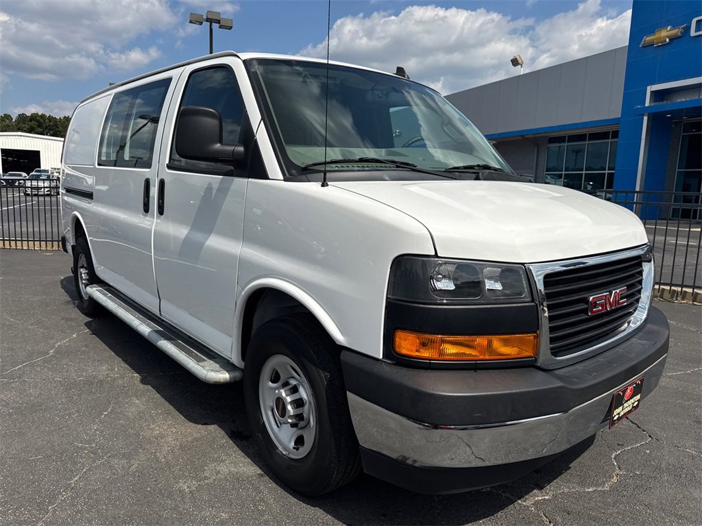 2021 Gmc Savana Cargo 2500 photo 3