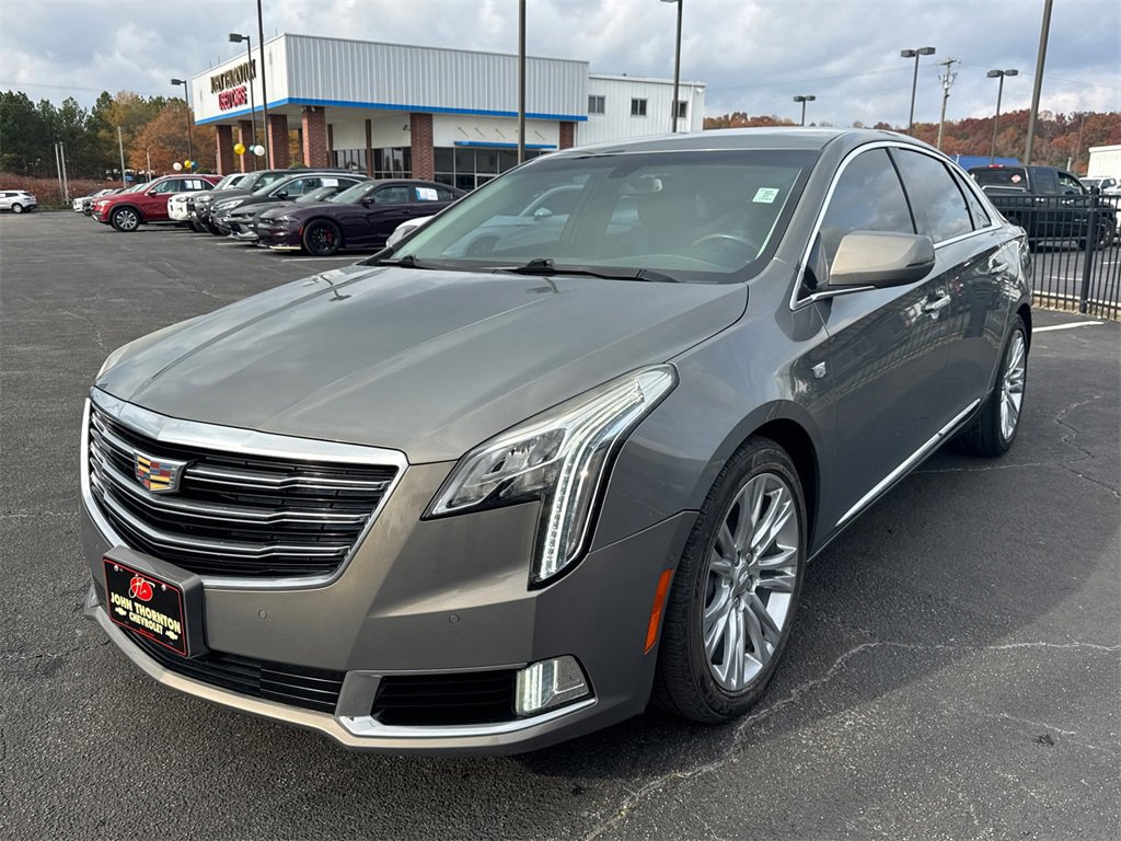 2019 Cadillac XTS Luxury photo 2