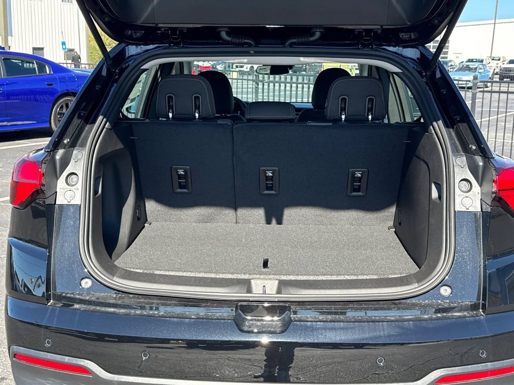 2027 Chevrolet Bolt LT - Photo 19