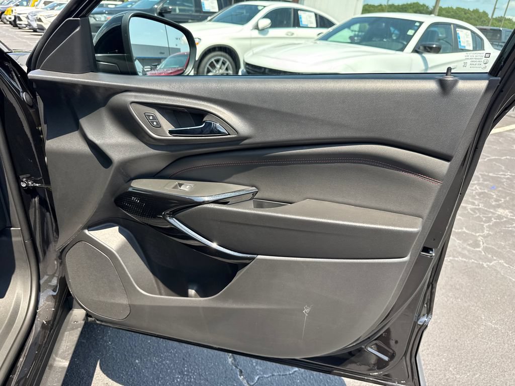 2026 Chevrolet Trax RS - Photo 14