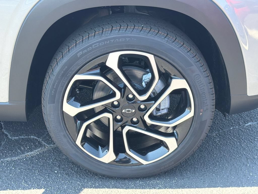 2026 Chevrolet Trax RS - Photo 12
