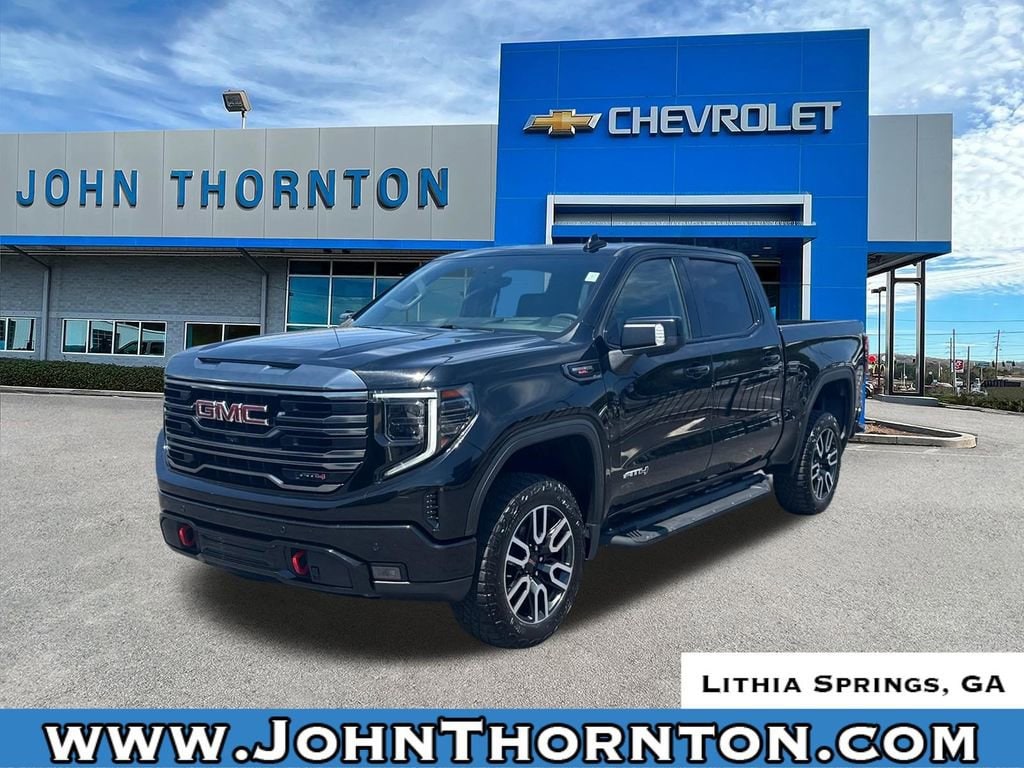 2023 GMC Sierra 4WD Crew Cab Short Box AT4's photo