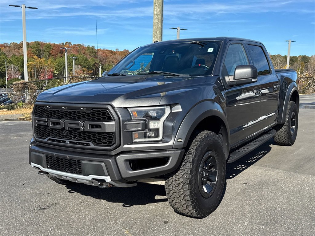 2018 Ford F-150 Raptor photo 2
