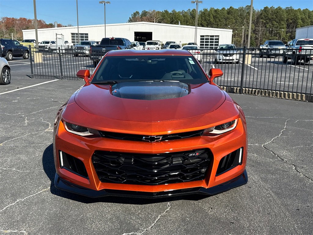 2023 Chevrolet Camaro ZL1 photo 3
