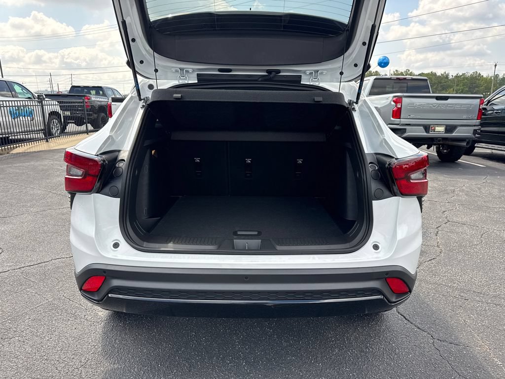 2026 Chevrolet Trax RS - Photo 19