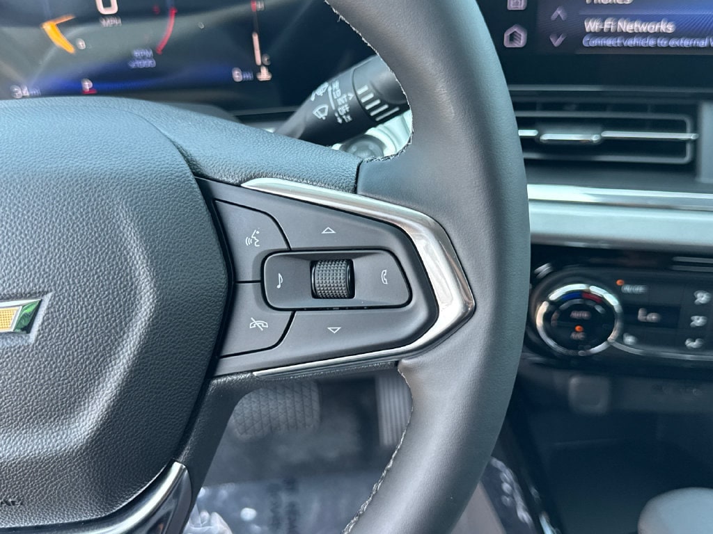 2026 Chevrolet Trax LT - Photo 26
