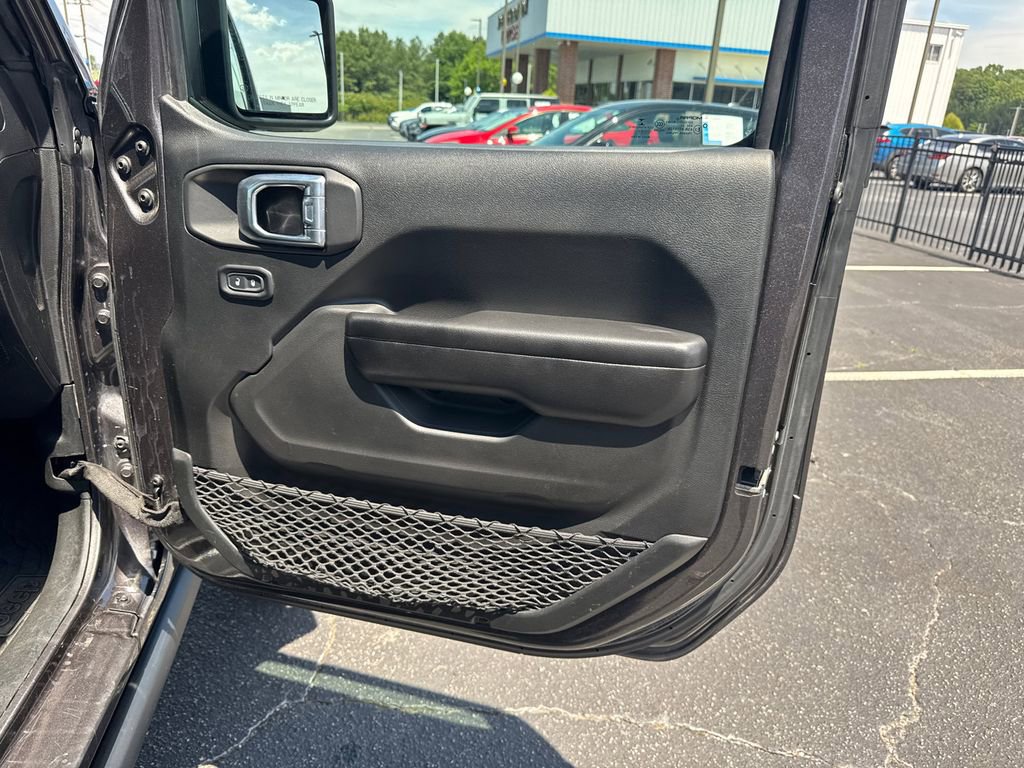 2021 Jeep Wrangler Willys - Photo 15