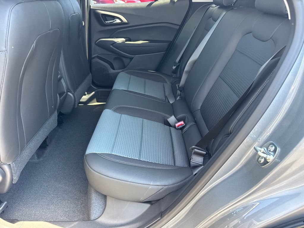 2026 Chevrolet Trax LT - Photo 21