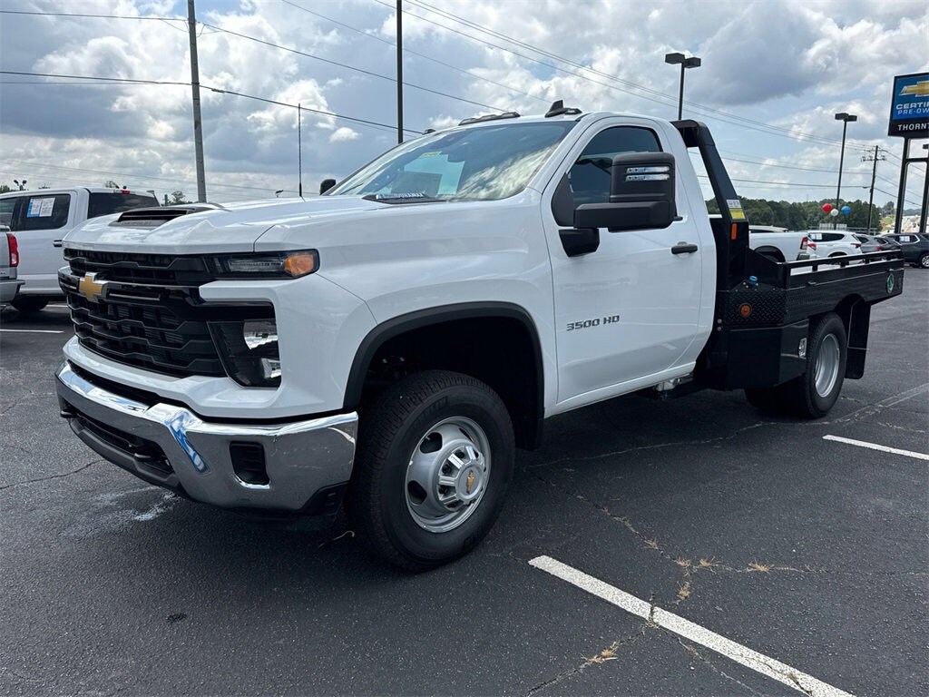 New 2025 Chevrolet Silverado 3500 HD Chassis Cab Work Truck Truck