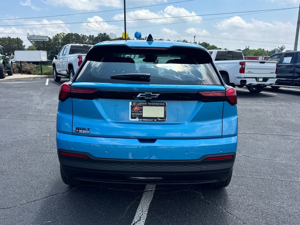 2027 Chevrolet Bolt LT - Photo 7
