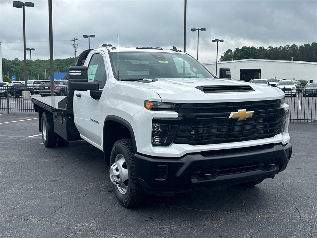 New 2025 Chevrolet Silverado 3500 HD Chassis Cab Work Truck Truck
