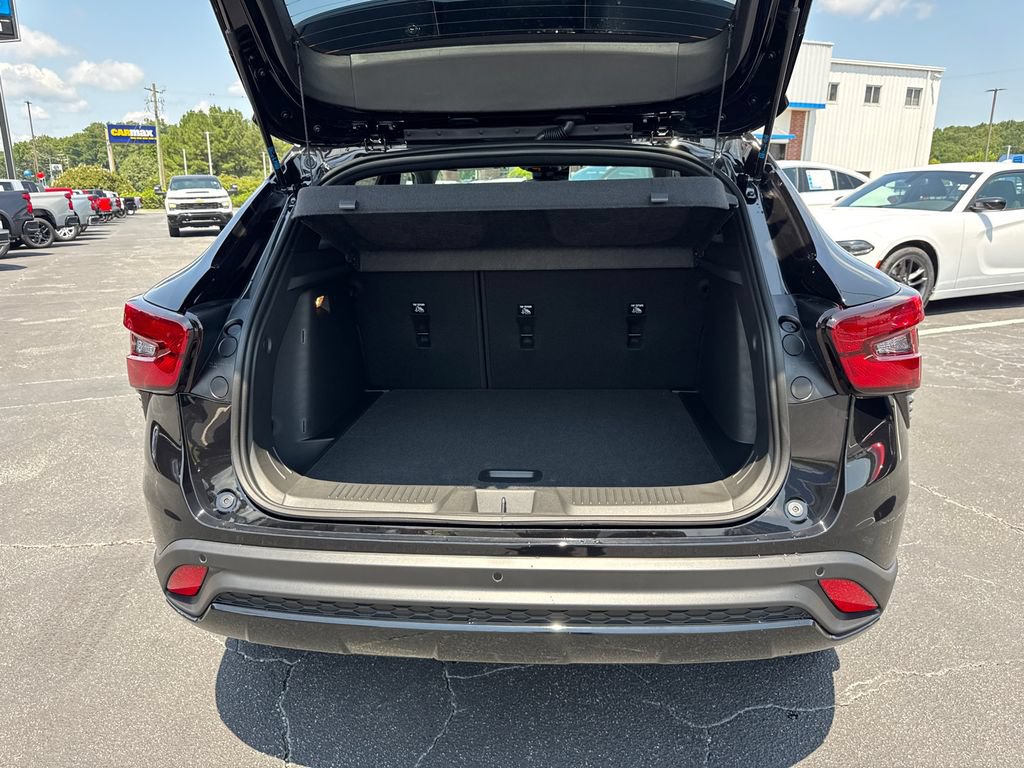 2026 Chevrolet Trax RS - Photo 18