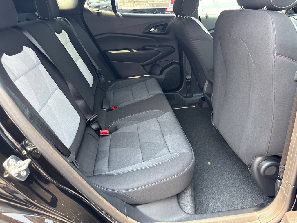 2026 Chevrolet Trax RS - Photo 15
